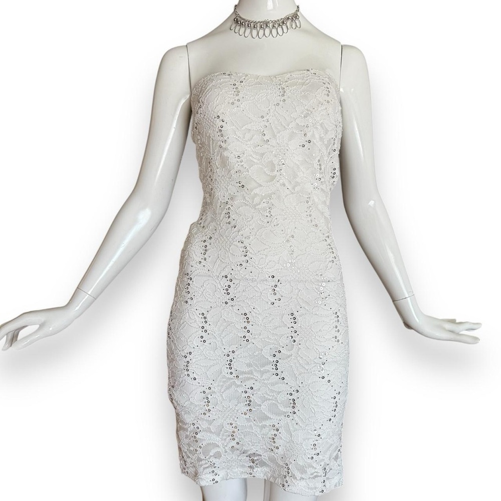 Y2K Eclipse White Lace Strapless Mini Tube Dress With Sequins Size M